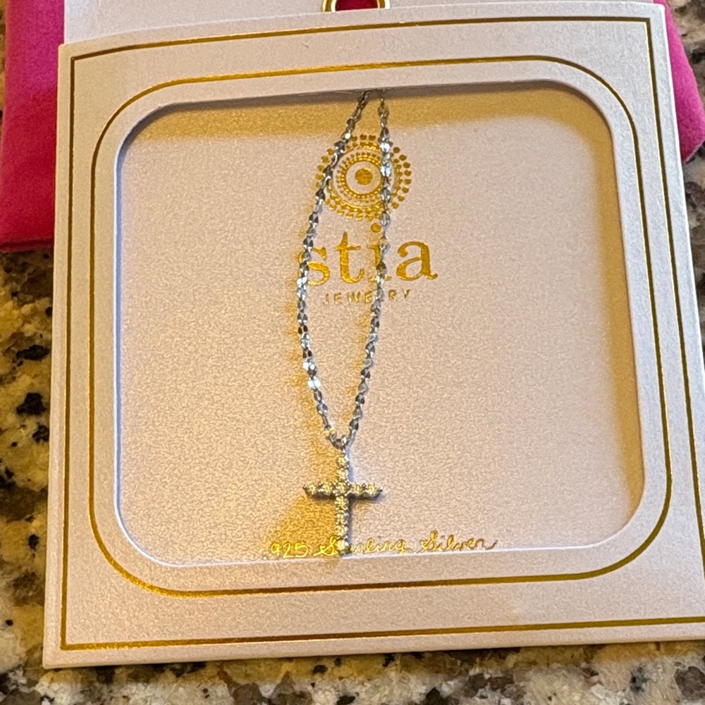 stia jewelry Silver Cross Pendant Necklace NWT